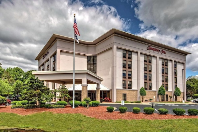 Gallery - Hampton Inn Elizabeth City