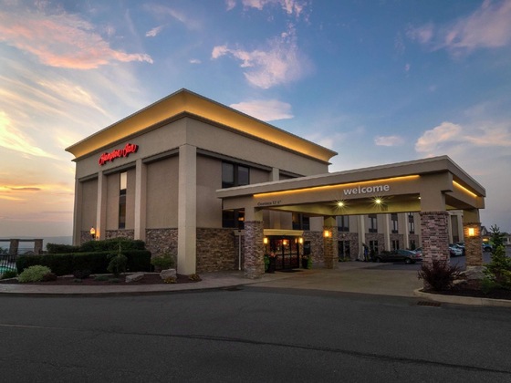 Gallery - Hampton Inn Hazleton
