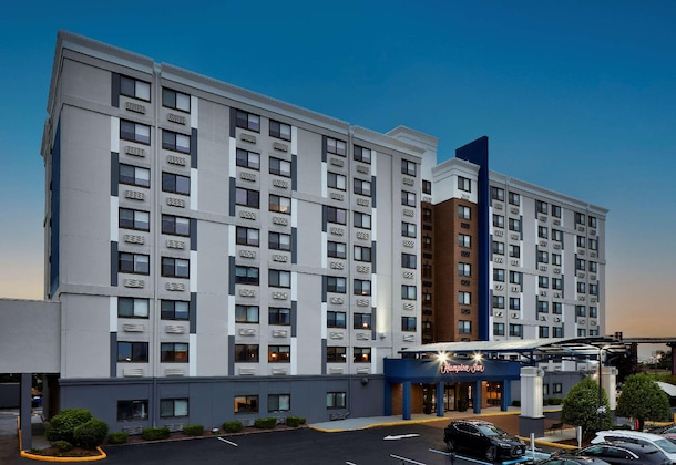 Gallery - Hampton Inn By Hilton Newark Airport