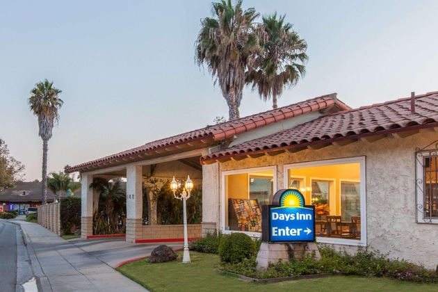Gallery - Days Inn By Wyndham Camarillo - Ventura