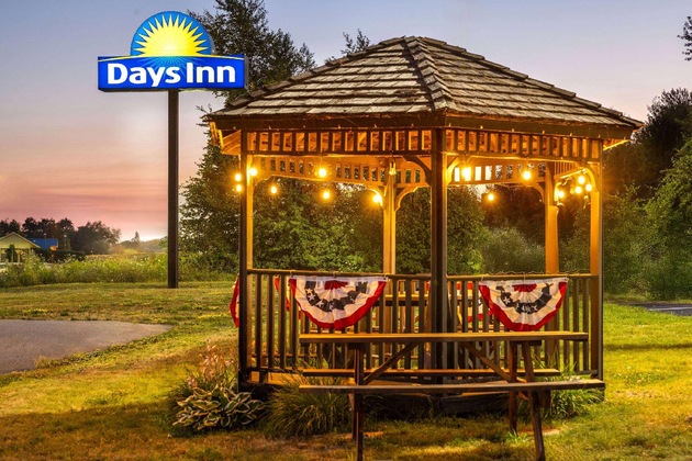Gallery - Days Inn By Wyndham Iron Mountain