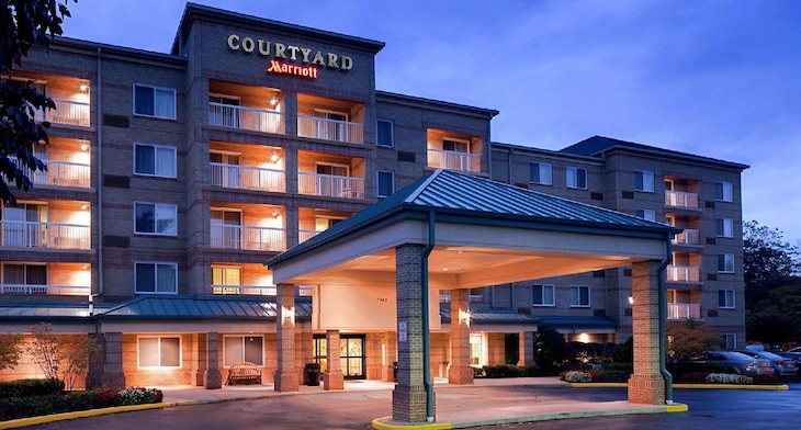 Gallery - Courtyard By Marriott Cleveland Airport South