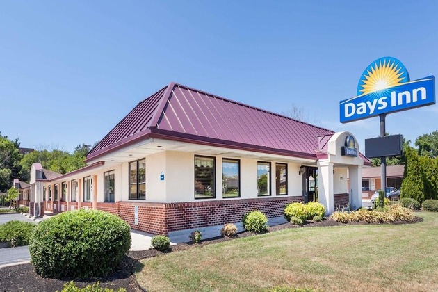 Gallery - Days Inn By Wyndham Dover Downtown