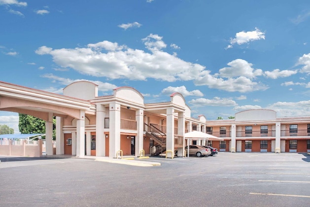 Gallery - Days Inn By Wyndham Mcallen