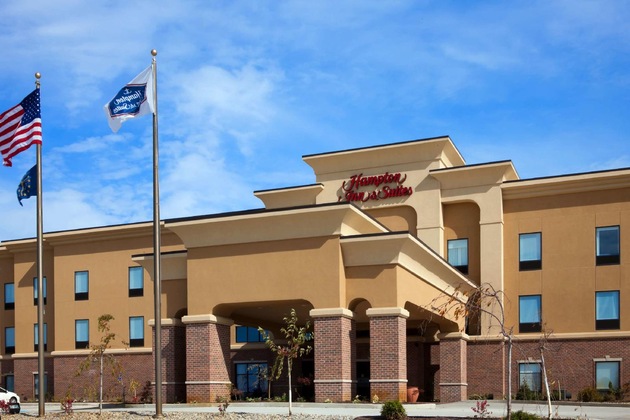 Gallery - Hampton Inn & Suites Middlebury