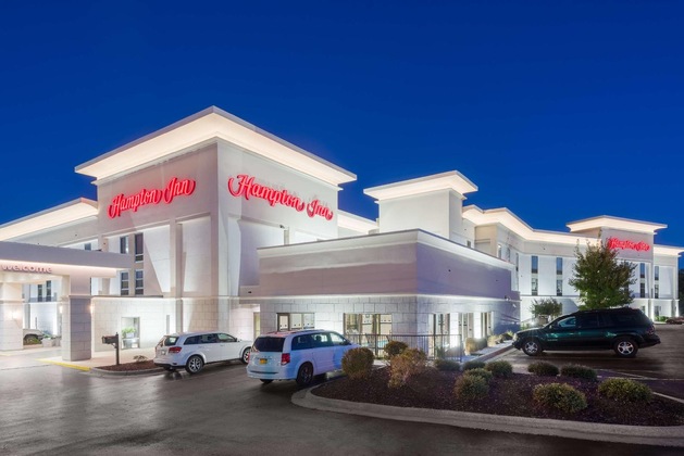 Gallery - Hampton Inn Mount Airy