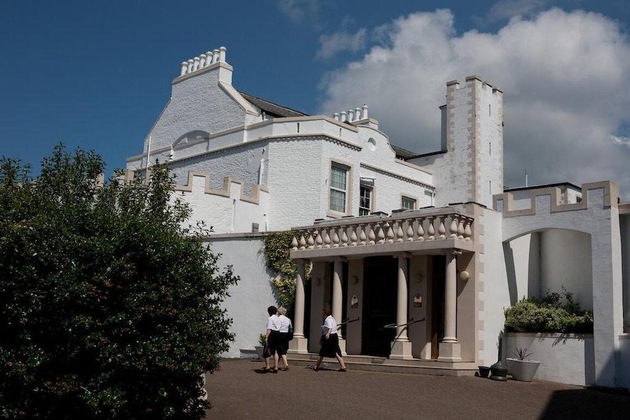 Gallery - North West Castle Hotel