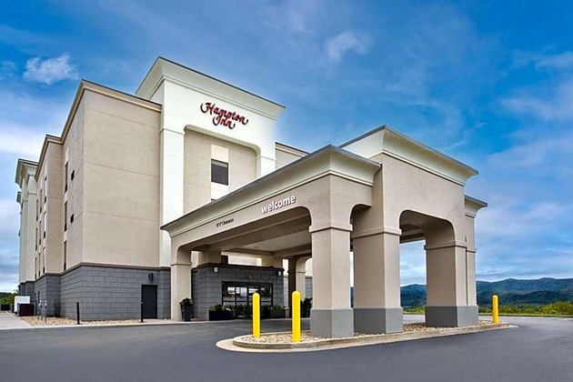 Gallery - Hampton Inn Elkins