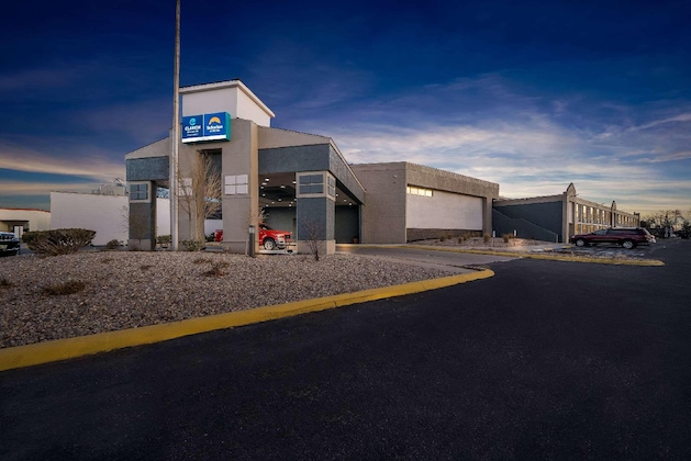 Gallery - Suburban Studios, Kearney