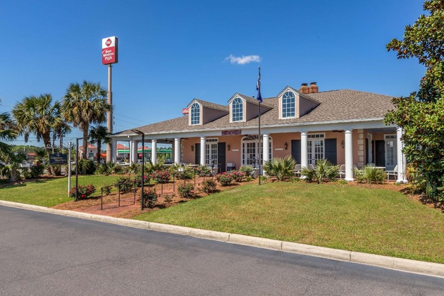 Gallery - Best Western Plus Santee Inn