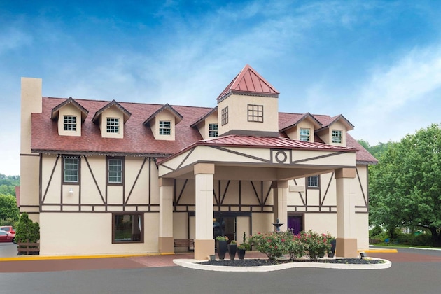 Gallery - Baymont By Wyndham Helen