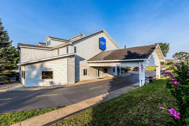 Gallery - Rodeway Inn - Ludington