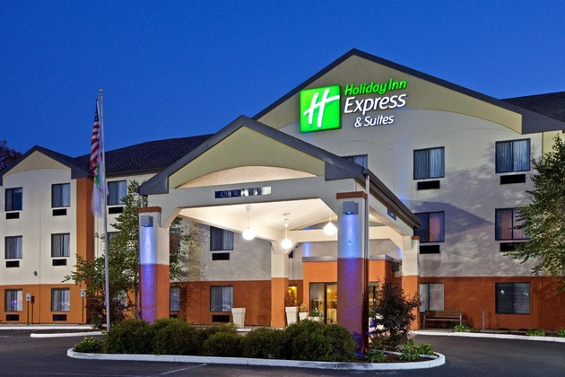 Gallery - Muncie Place Hotel & Suites