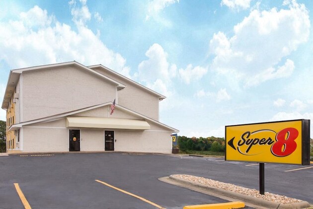 Gallery - Super 8 by Wyndham Columbus Airport
