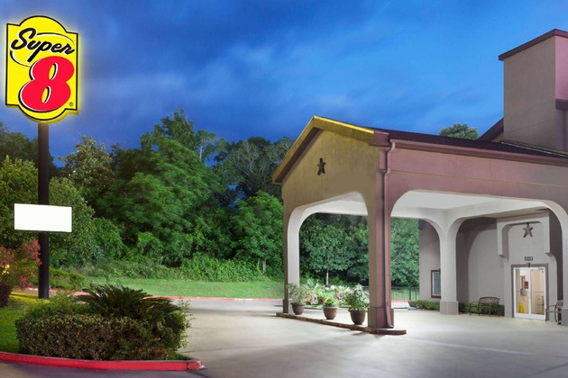 Gallery - Super 8 By Wyndham Huntsville