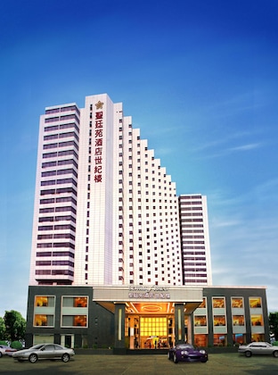 Gallery - The Pavilion Century Tower