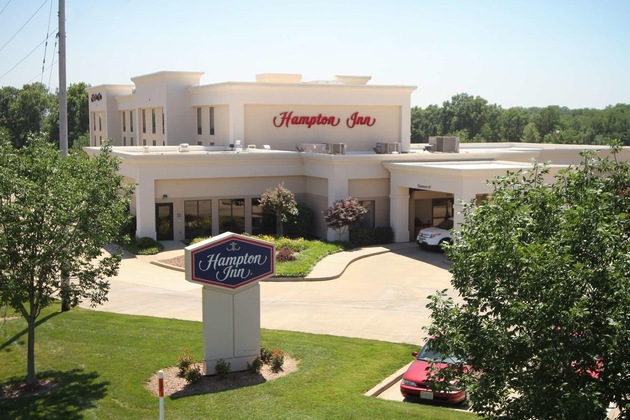 Gallery - Hampton Inn Clinton