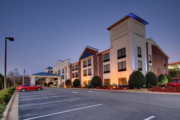 Gallery - Comfort Inn & Suites Dahlonega