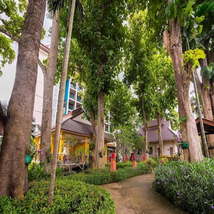 Gallery - Chiangkhong Teak Garden Riverfront Onsen Hotel