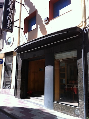 Gallery - Can Setmanes
