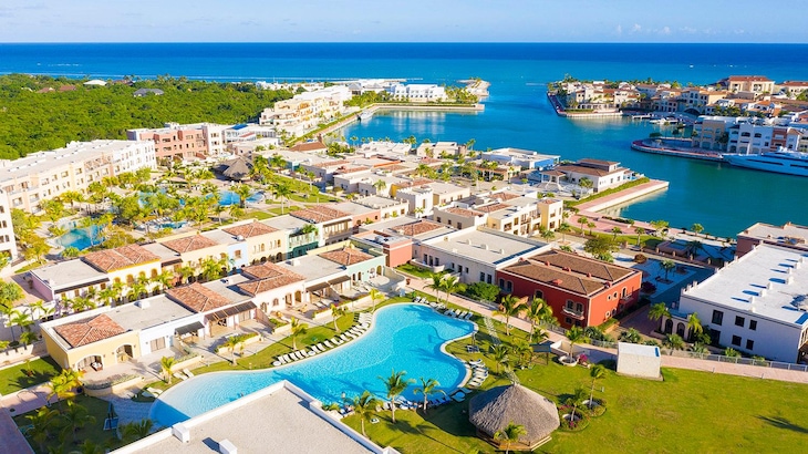 Gallery - Sports Illustrated Resorts Marina and Villas Cap Cana