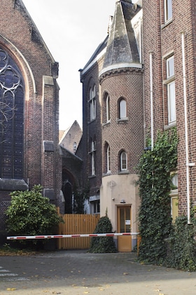 Gallery - Monasterium Poortackere