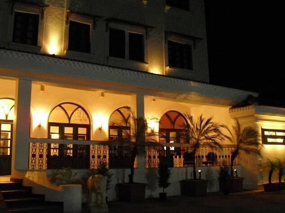 Gallery - Silver Sands Hide Away