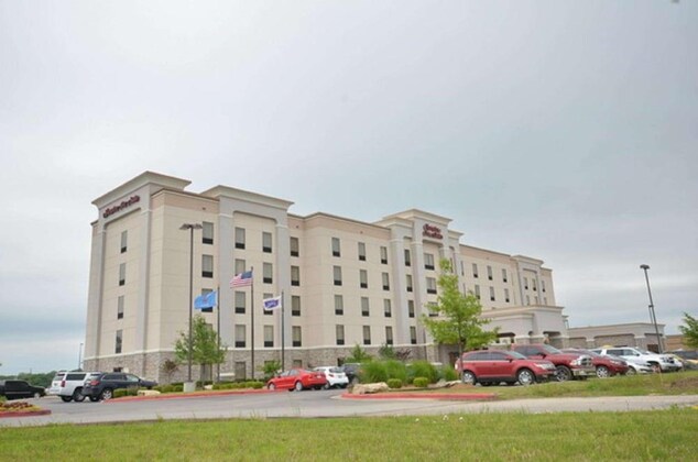 Gallery - Hampton Inn & Suites Tulsa Catoosa