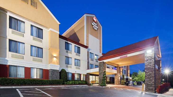 Gallery - Best Western Plus Huntersville Inn & Suites Near Lake Norman