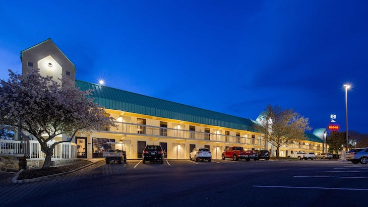 Gallery - Best Western Newport Inn