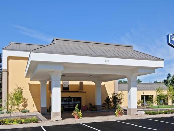 Gallery - Hampton Inn Youngstown-West I-80