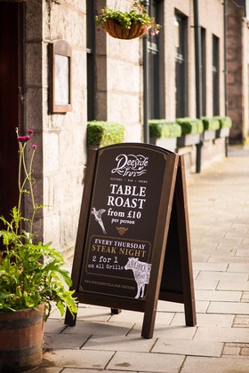 Gallery - Balmoral Arms