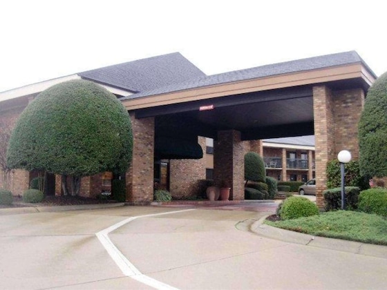 Gallery - Quality Inn & Suites