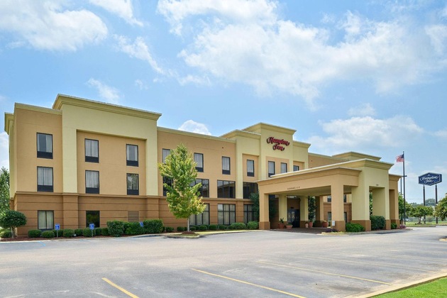 Gallery - Hampton Inn Selma