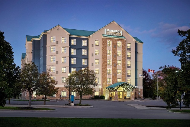 Gallery - Staybridge Suites Oakville By Ihg