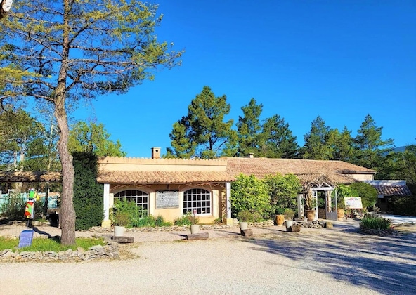 Gallery - Domaine Du Val De Sault