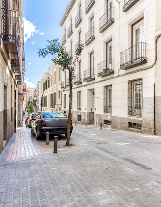 Gallery - Limehome Madrid Calle de la Madera