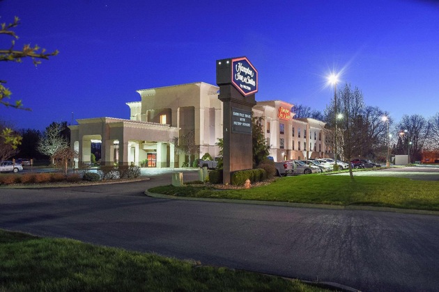 Gallery - Hampton Inn & Suites Youngstown Canfield