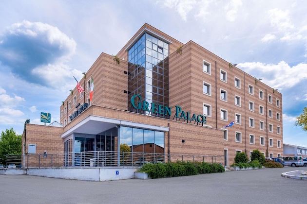 Gallery - Quality Hotel Green Palace