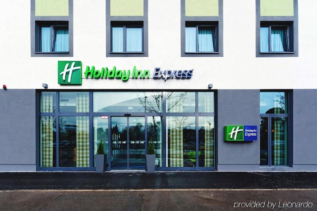 Gallery - Holiday Inn Express Augsburg By Ihg