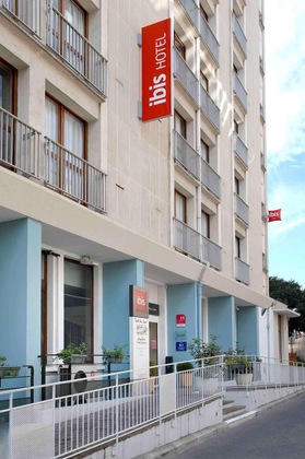 Gallery - Ibis Millau