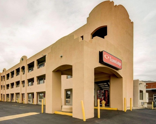 Gallery - Econo Lodge East