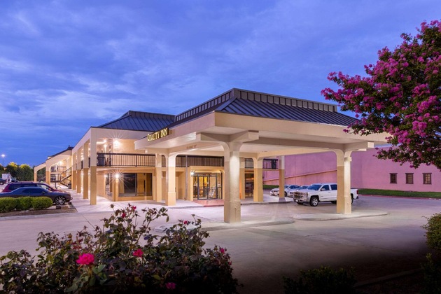 Gallery - Quality Inn At Arlington Highlands
