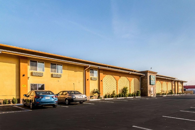 Gallery - Quality Inn & Suites Bakersfield