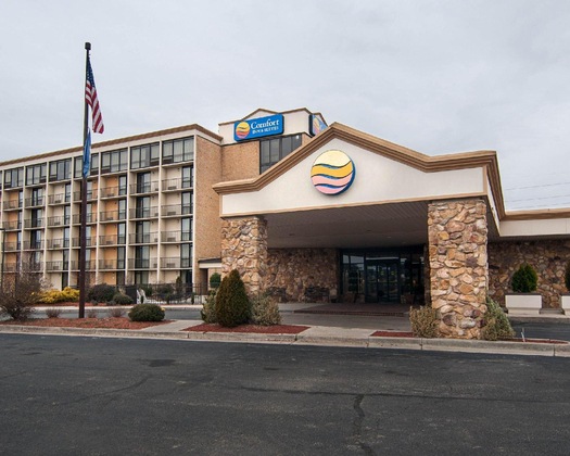 Gallery - Comfort Inn & Suites Near Danville Mall