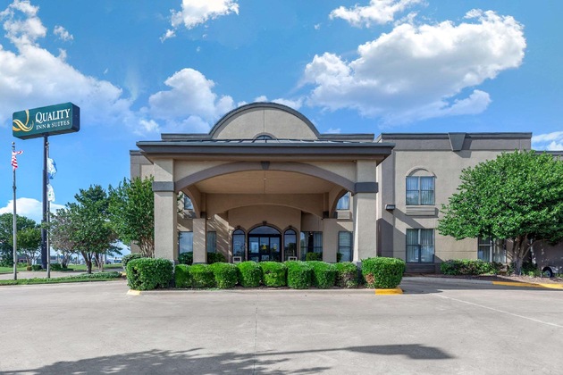 Gallery - Quality Inn & Suites Durant