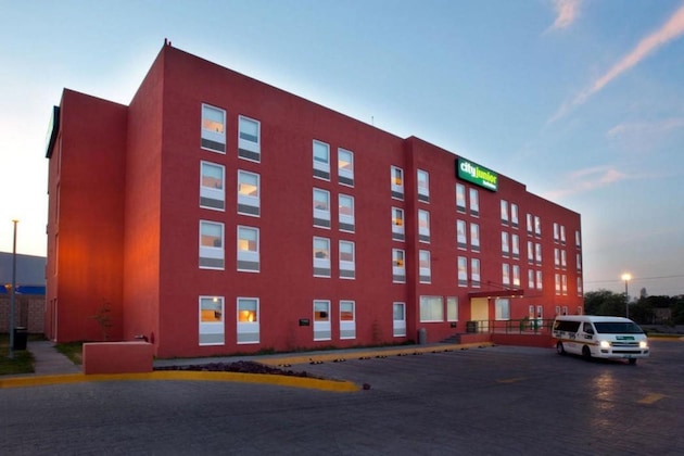 Gallery - City Express Junior By Marriott Guadalajara Periférico Sur