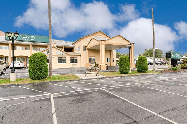 Gallery - Quality Inn & Suites