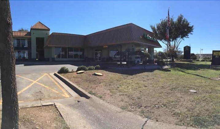 Gallery - Whitten Inn University