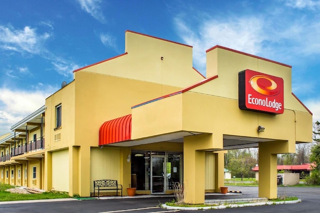 Gallery - Econo Lodge Brockport